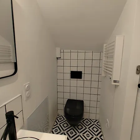 Apartment Atypique Avec Terrasse