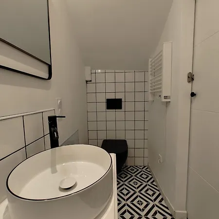 Apartment Atypique Avec Terrasse Lourdes