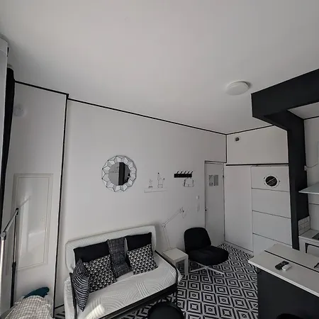 Atypique Avec Terrasse * Lourdes