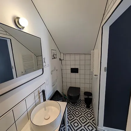 Atypique Avec Terrasse