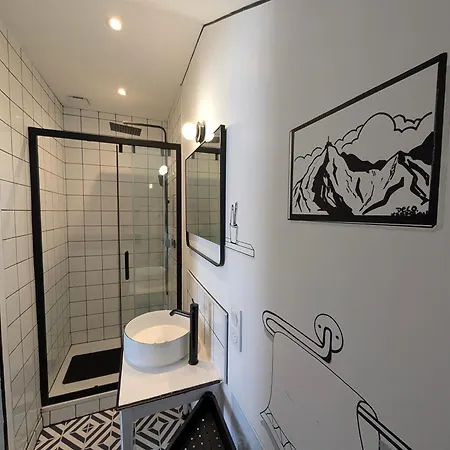 Apartament Atypique Avec Terrasse Lourdes