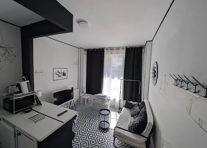 Atypique Avec Terrasse * Λούρδη