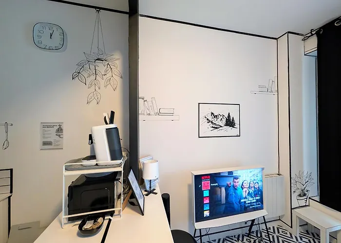 Atypique Avec Terrasse Διαμέρισμα Λούρδη