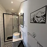 Апартаменты Atypique Avec Terrasse Лурд
